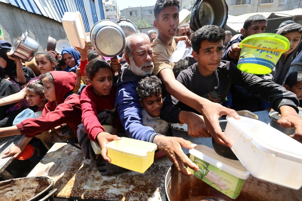 Diritti e dignità delle persone: Gaza, sentiamo il dovere di non tacere